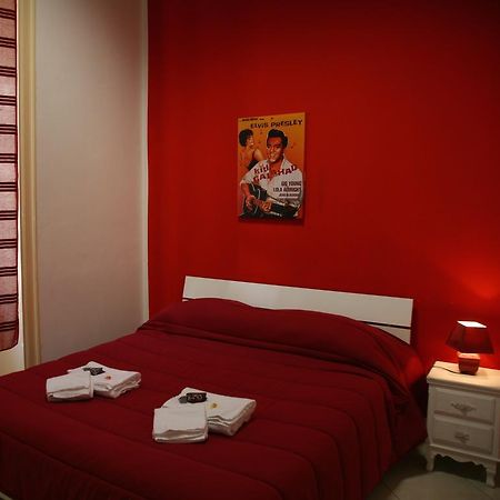 B&B Al Centro Di ปาแลร์โม ภายนอก รูปภาพ