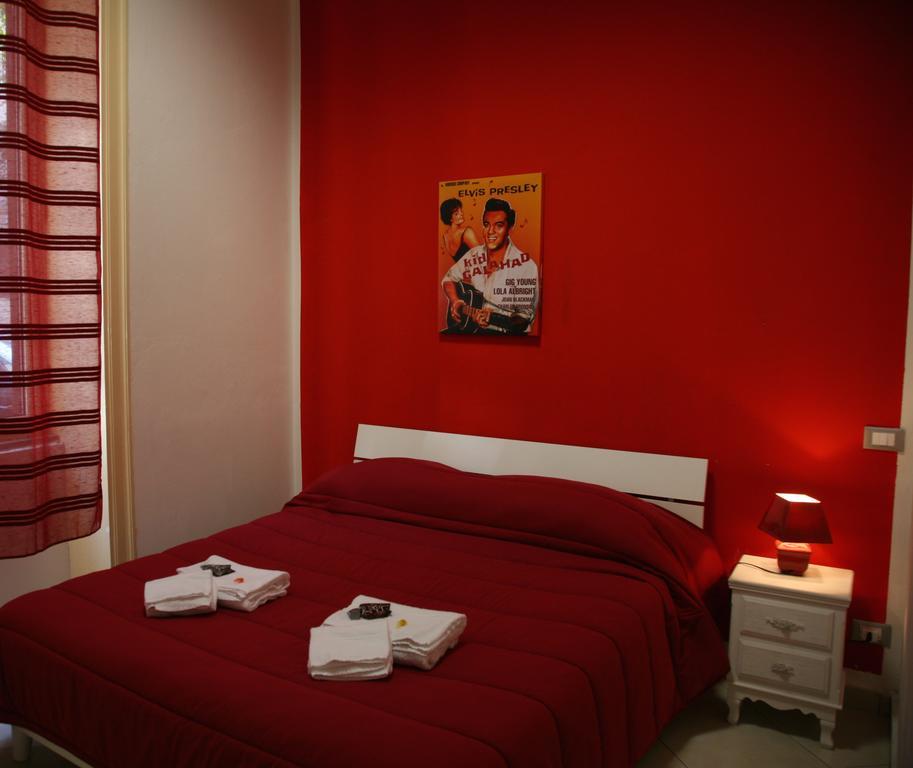 B&B Al Centro Di ปาแลร์โม ภายนอก รูปภาพ