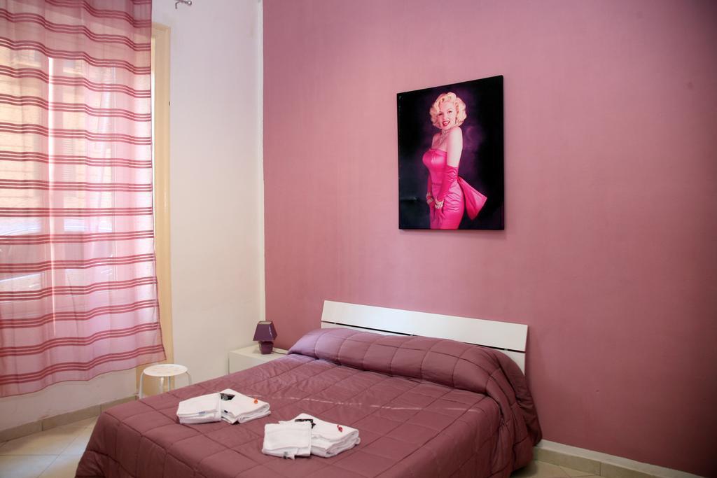 B&B Al Centro Di ปาแลร์โม ภายนอก รูปภาพ
